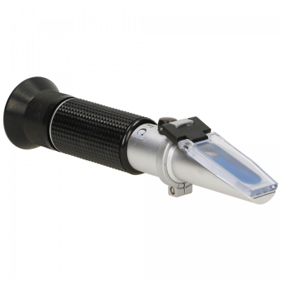 Refractometer